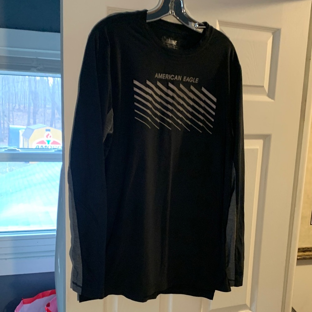 American Eagle Outfitters Long Sleeve Tee with Graphic